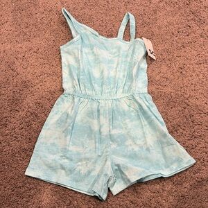 New size 8 adorable romper